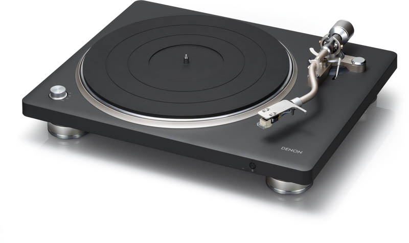 Denon DP-500BT Studio Images 05